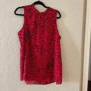 Red leopard tank